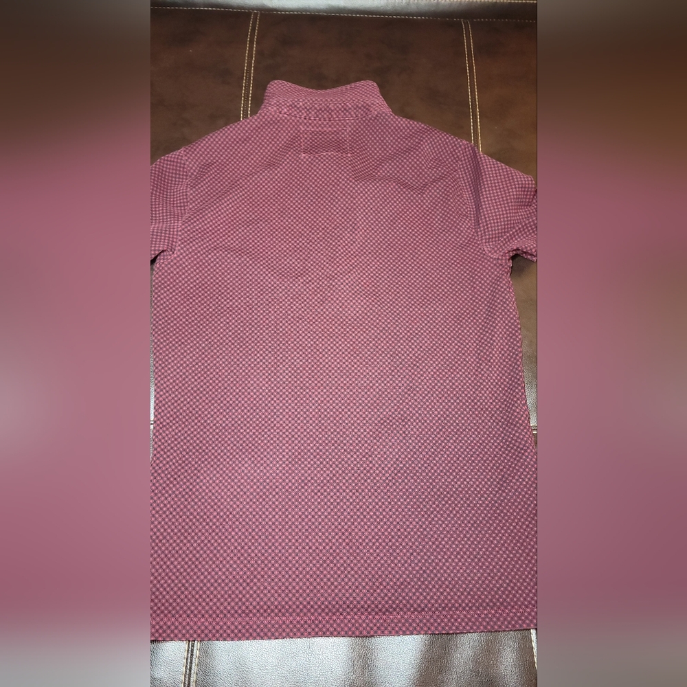 Men's EXPRESS Maroon/ Black Patterned Short-Sleeve Shirt - Picture 8 of 8